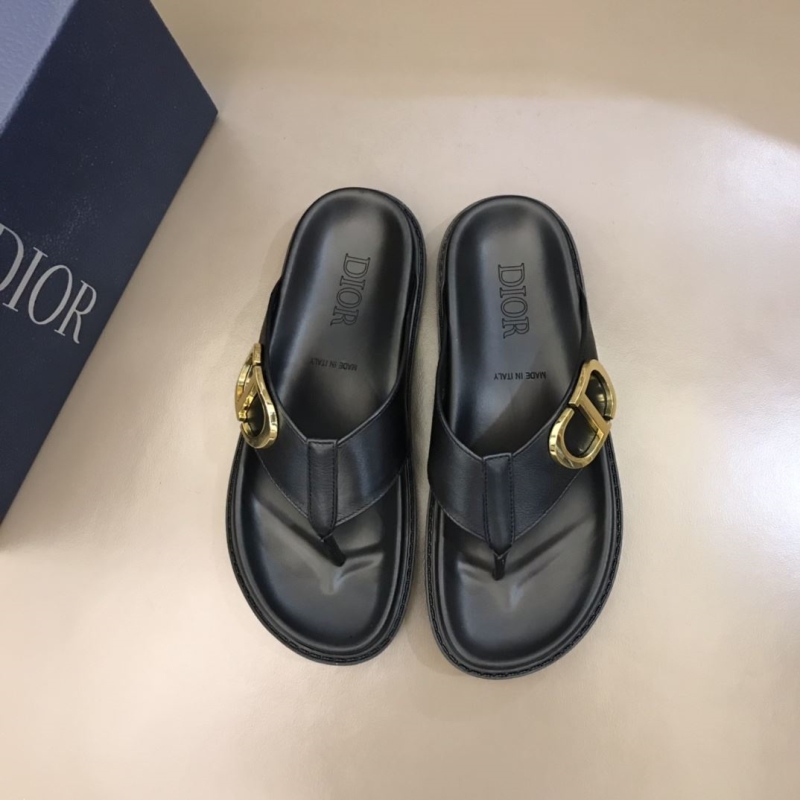 ch**an D*or slippers